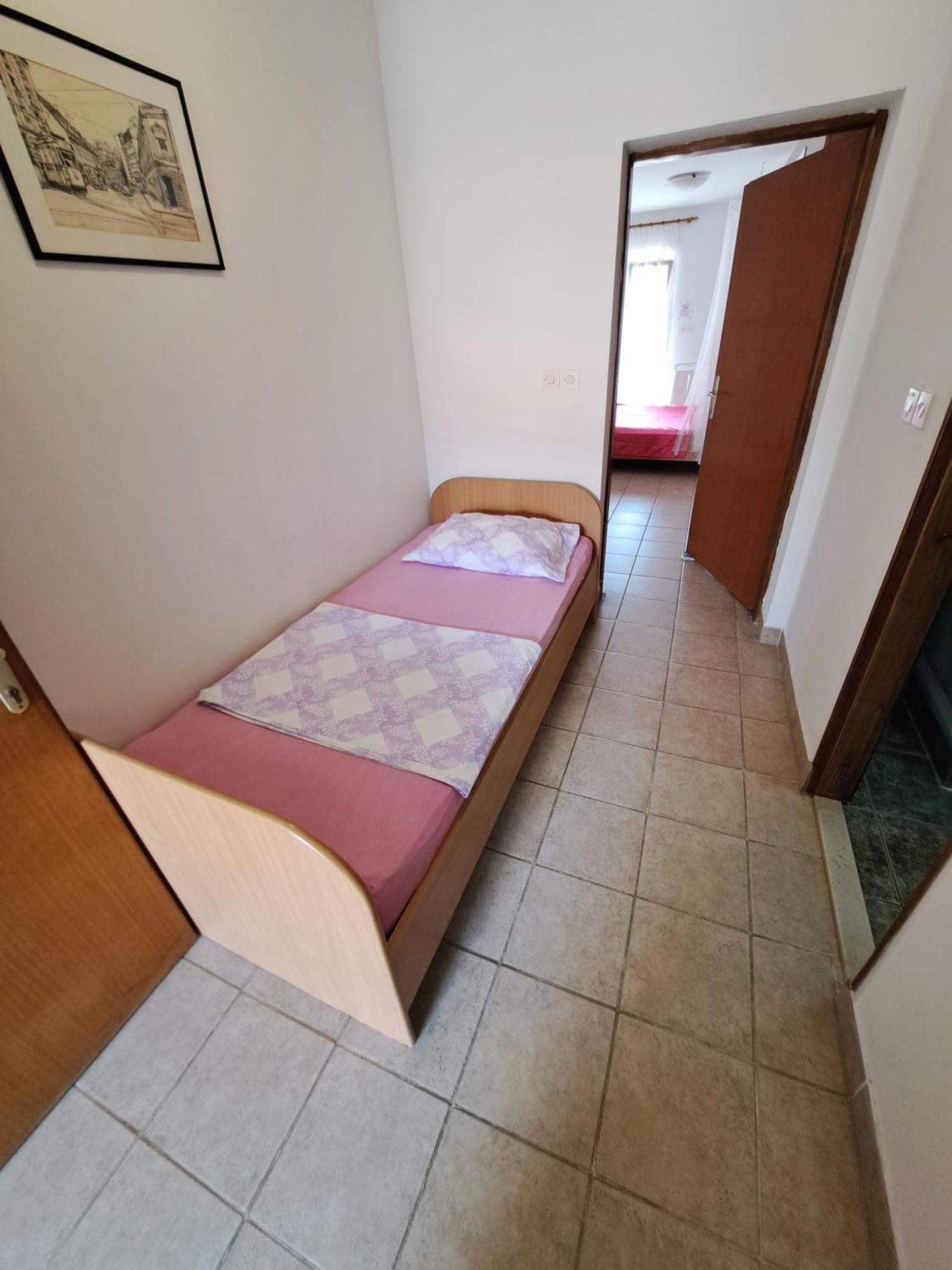 Apartments 1000 Flowers Stari Grad  Δωμάτιο φωτογραφία